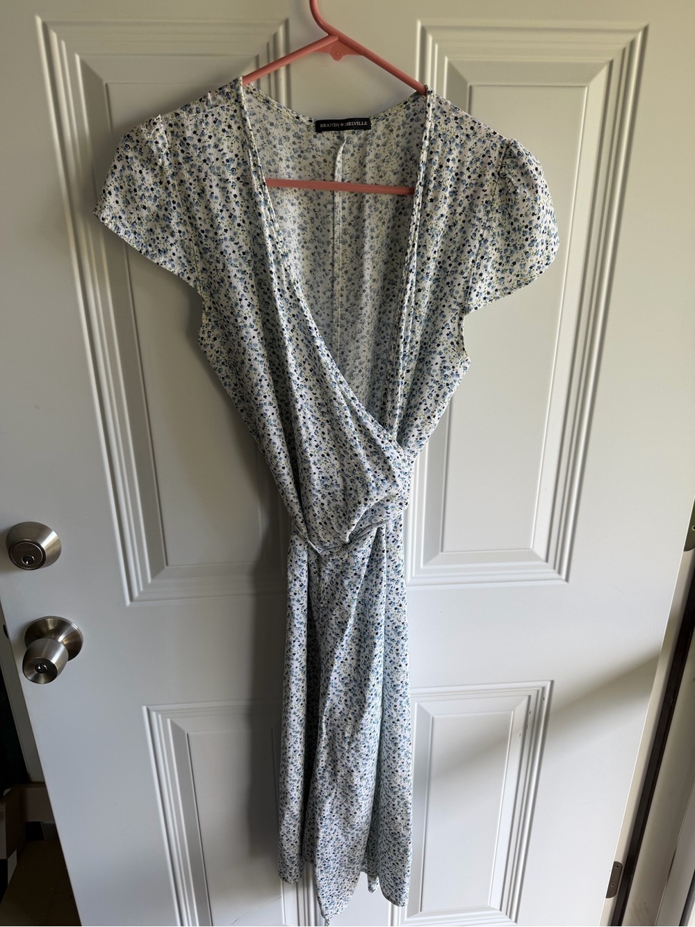 Brandy Melville floral White Wrap Dress size XS